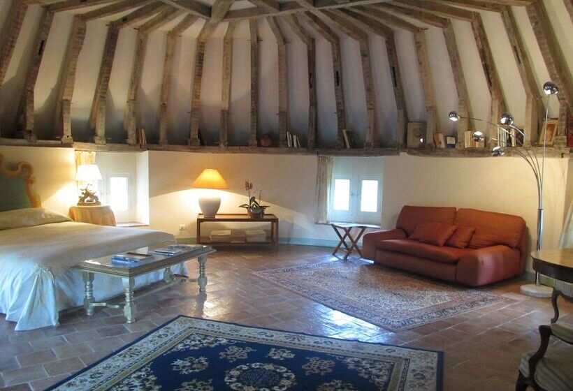 스위트, Chateau De Vauloge