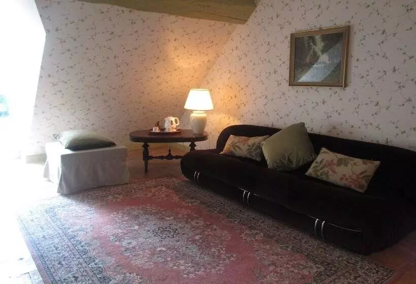 スイート, Chateau De Vauloge