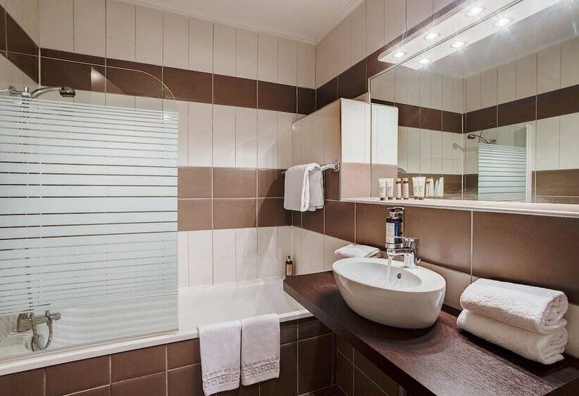 스탠다드 트리플 룸, Domaine De La Petite Isle   Luberon