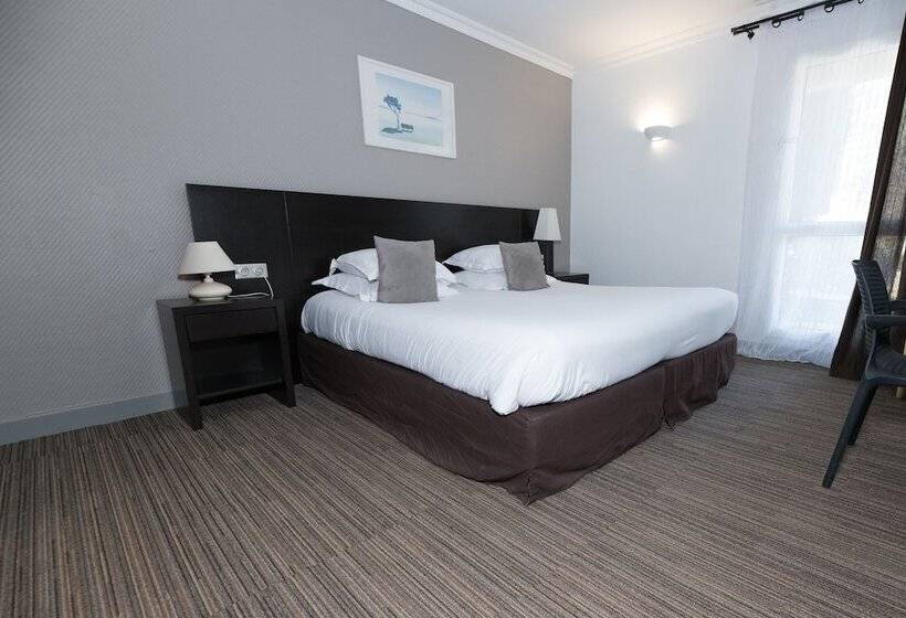 스탠다드 트리플 룸, Domaine De La Petite Isle   Luberon