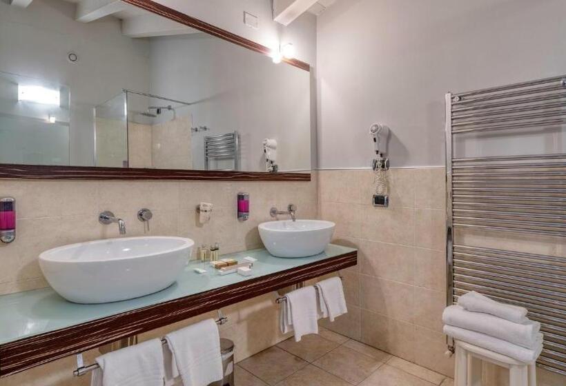 اتاق لوکس, Fiera Di Brescia