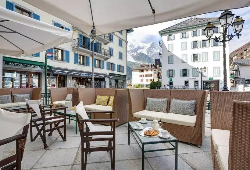 Chambre Standard Vue Fleuve, Grand Hôtel Des Alpes