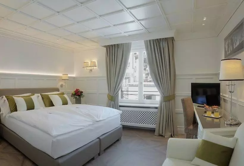 Chambre Standard Vue Fleuve, Grand Hôtel Des Alpes