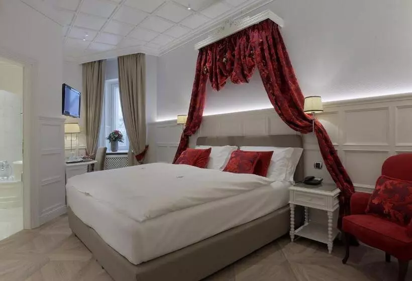 Chambre Standard Vue Fleuve, Grand Hôtel Des Alpes