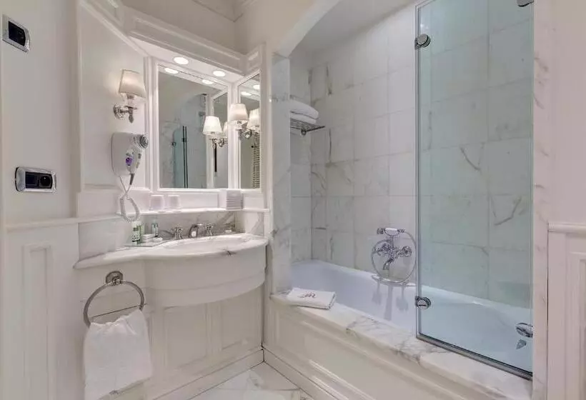 Chambre Basic, Grand Hôtel Des Alpes