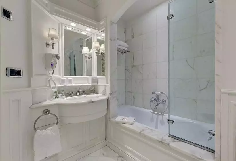 Chambre Standard, Grand Hôtel Des Alpes