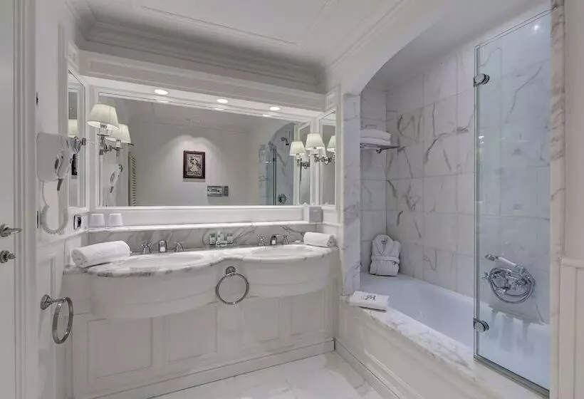 Chambre Standard, Grand Hôtel Des Alpes