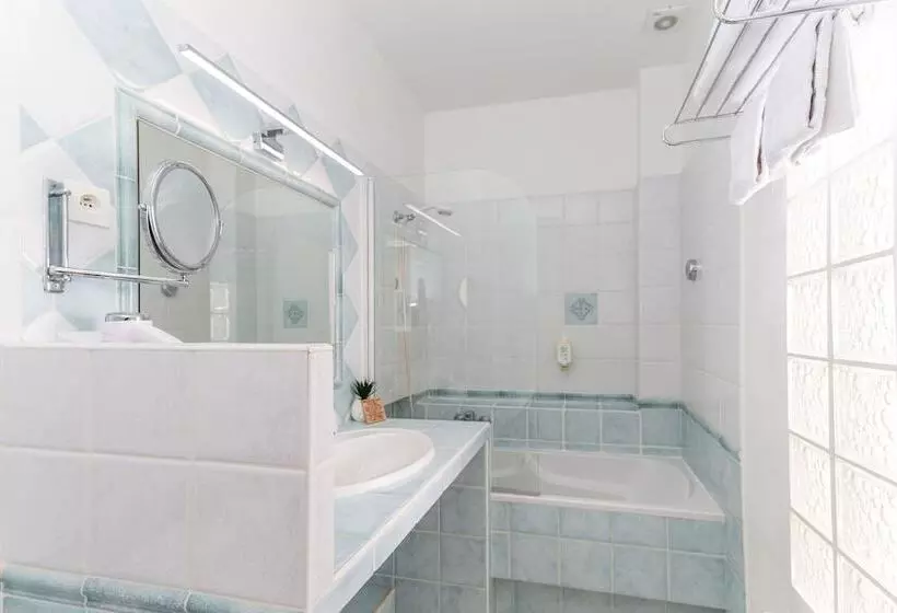 اتاق راحتی, Hôtel Beau Site   Cap D Antibes