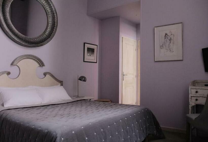 高级大房间, Hôtel De L Amphithéâtre