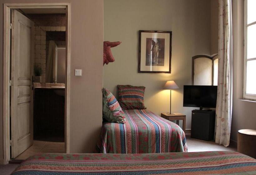 חדר סופריור לשלושה, Hôtel De L Amphithéâtre