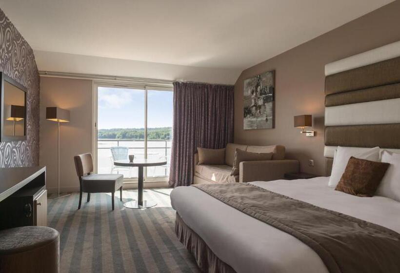 Номер Стандарт Вид на Озеро, Hôtel Du Golf De L Ailette, The Originals Relais