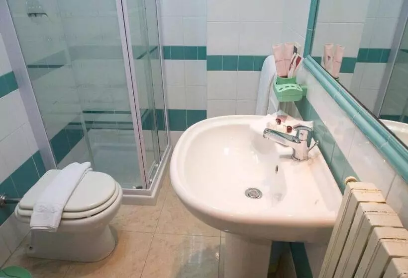 スタンダードルーム, Kroma