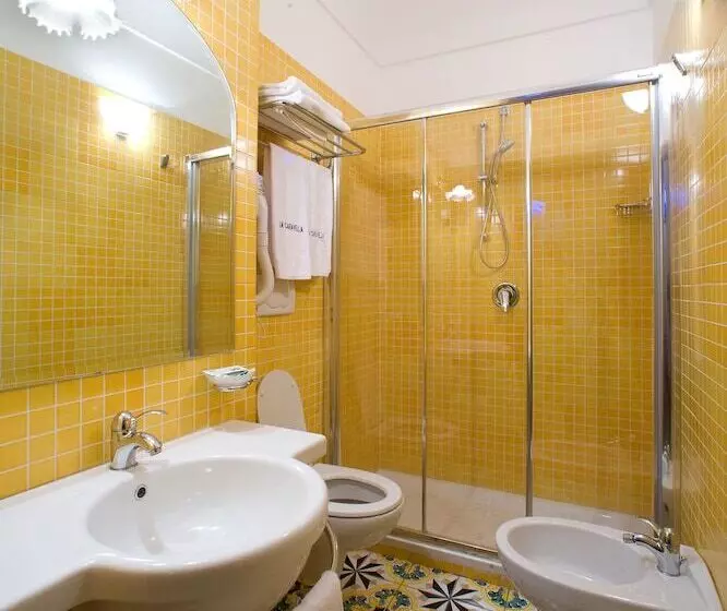 آپارتمان 1 خوابه با چشم‌انداز دریا, La Caravella Di Positano   Relais & Beach