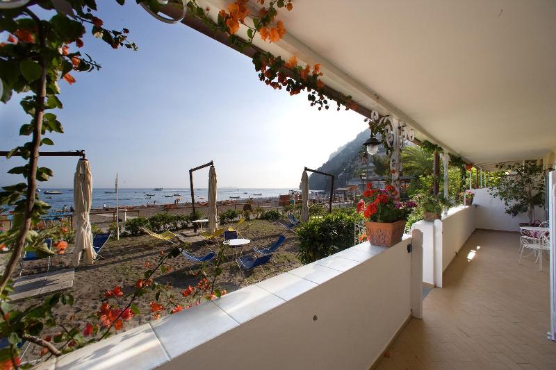 Апартаменты 2 Спальни Вид на Море, La Caravella Di Positano   Relais & Beach
