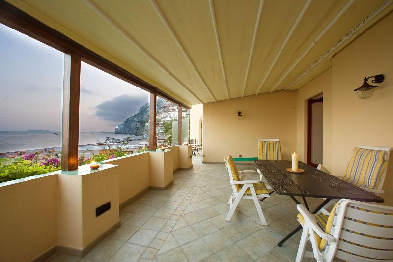 带1个卧室的带海景的公寓, La Caravella Di Positano   Relais & Beach