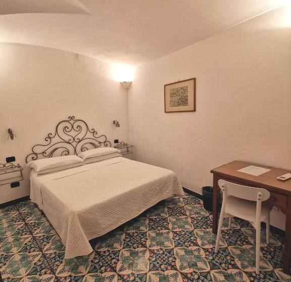 带3个卧室的公寓, La Caravella Di Positano   Relais & Beach