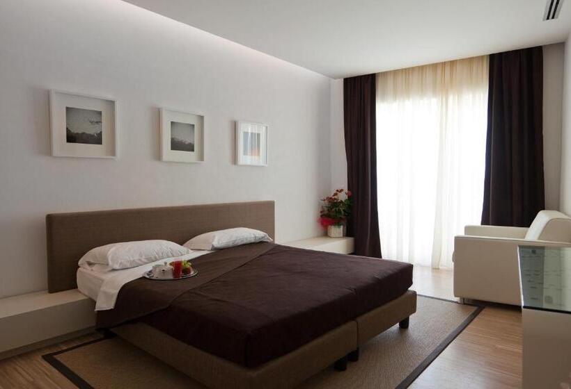 Номер Стандарт Индивидуальный Вид на Море, La Conchiglia