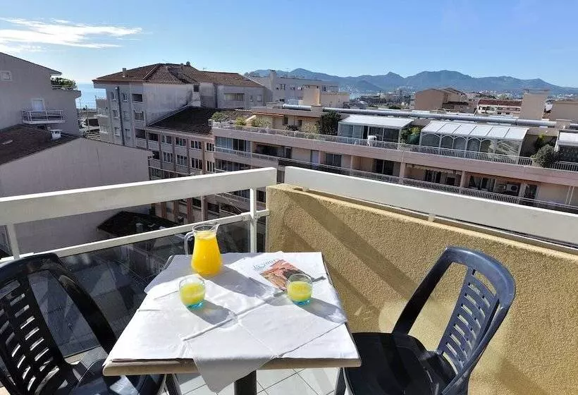 スーペリアスタジオ, Residhotel Cannes Festival