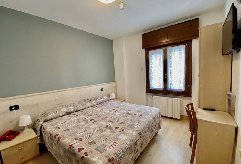 חדר סטנדרט יחיד, Sciatori 3 Stelle Superior