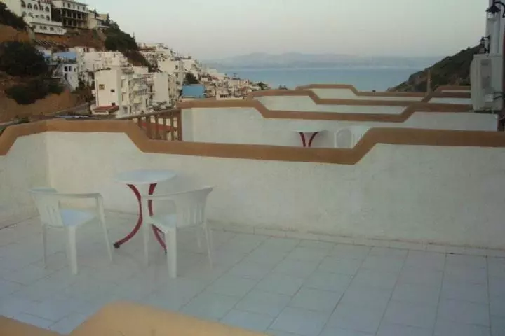 اتاق استاندارد یک نفره, Sunlight