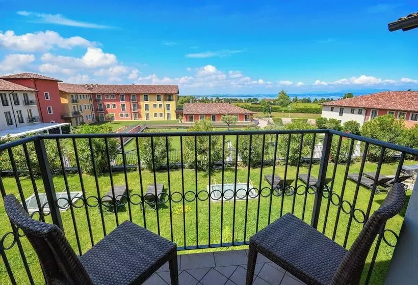 Standard-huone, Th Lazise Hotel Parchi Del Garda