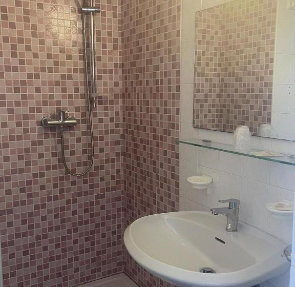 스탠다드 룸, Vianello