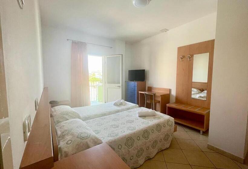 침실이 1개인 아파트 연결 중, Vianello