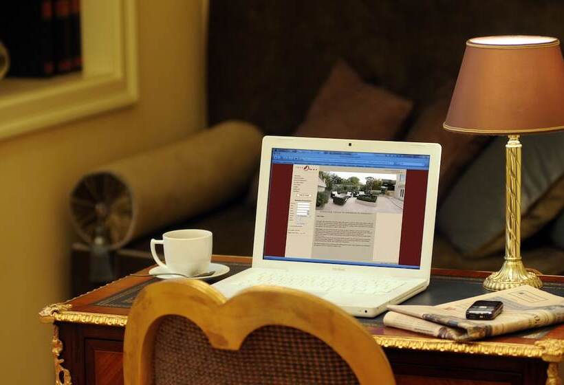 סוויטת ג'וניור, Villa Duse