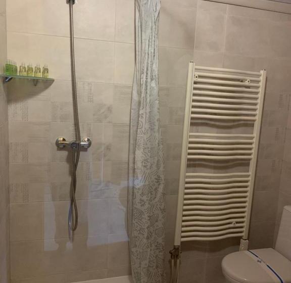 استودیو خانوادگی, Villa Затишна