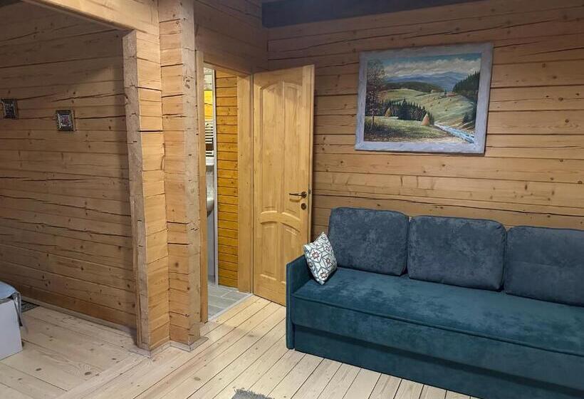 اتاق راحتی سه تخته, Villa Затишна