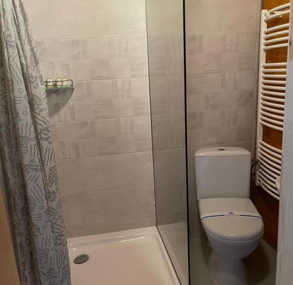 استودیو خانوادگی, Villa Затишна