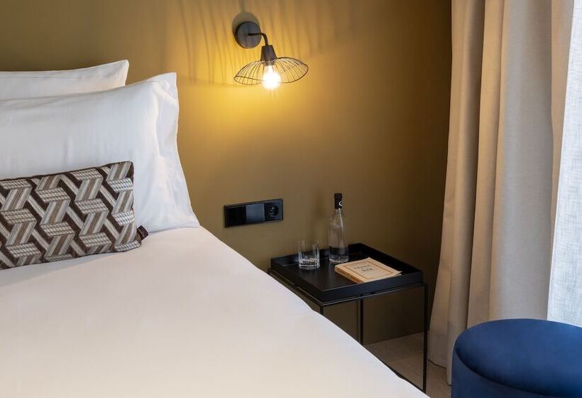 标准间, 9hotel Opera