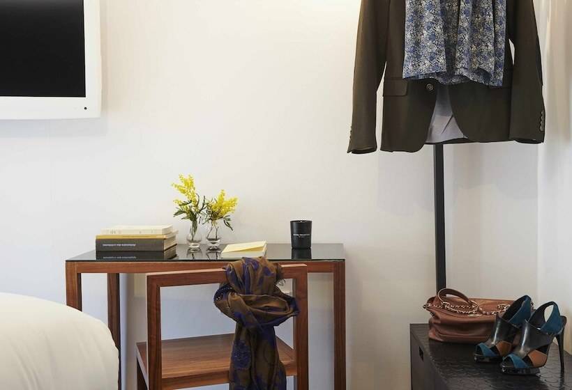 高级大房间, 9hotel Opera