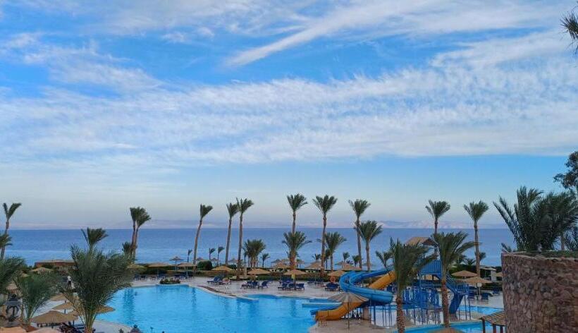 اتاق سه نفره سوپریور با چشمانداز دریا, Ecotel Dahab Bay View Resort