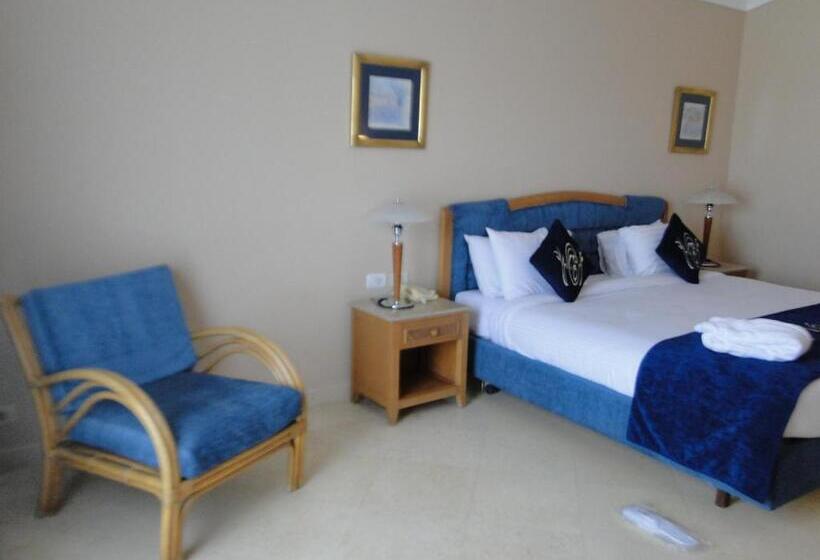 اتاق سه نفره دلوکس با چشمانداز دریا, Ecotel Dahab Bay View Resort