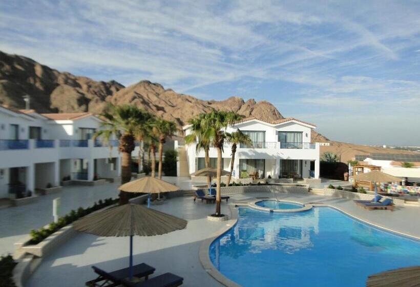 اتاق سه نفره دلوکس با چشمانداز دریا, Ecotel Dahab Bay View Resort