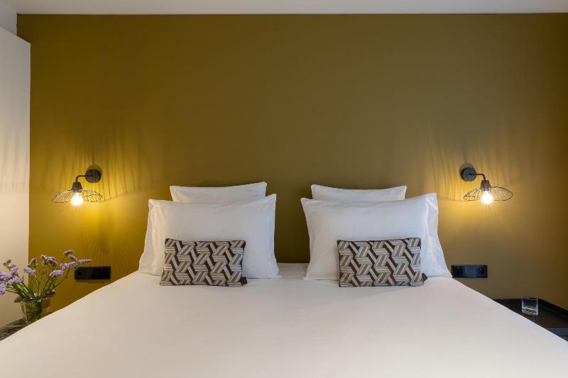 高级大房间, 9hotel Opera