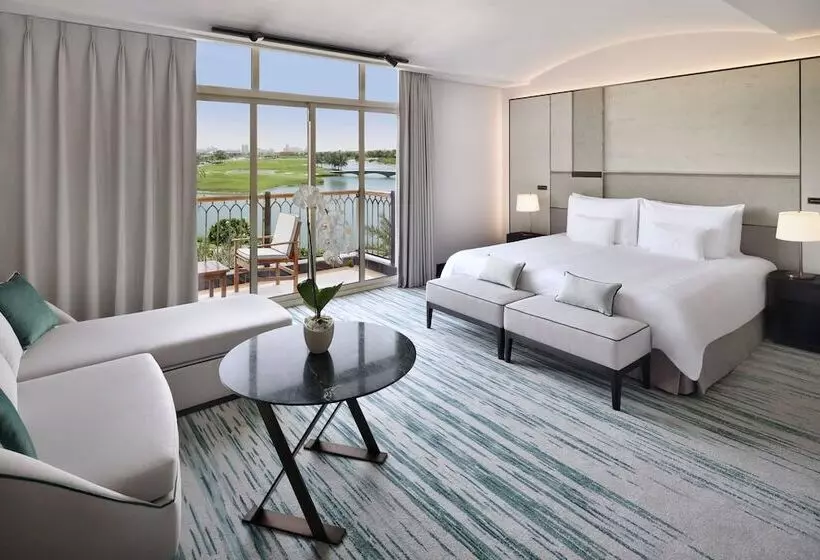 Premium Room Golf View, Address Montgomerie