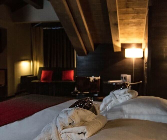 سوییت جونیور, Avenue Lodge Hotel & Spa