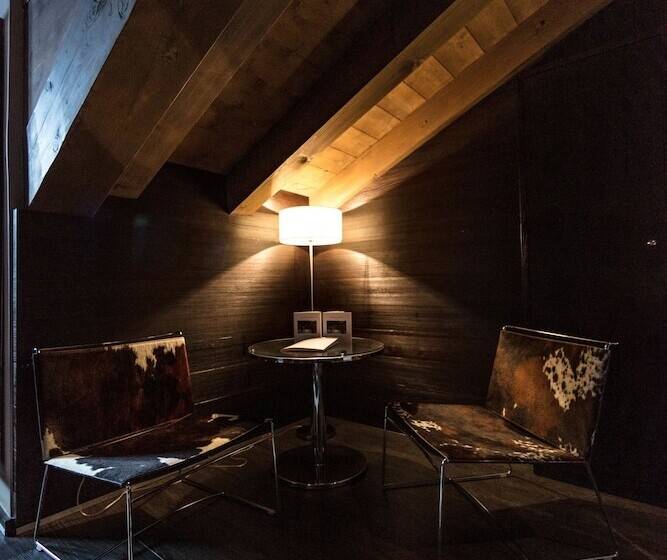 سوییت جونیور, Avenue Lodge Hotel & Spa