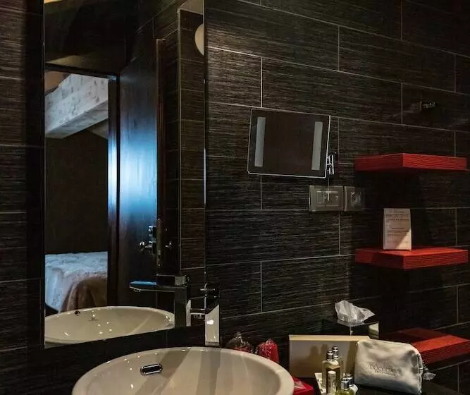 سوییت, Avenue Lodge Hotel & Spa