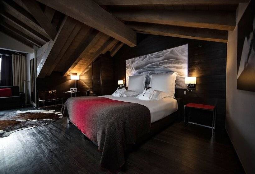 سوییت جونیور, Avenue Lodge Hotel & Spa
