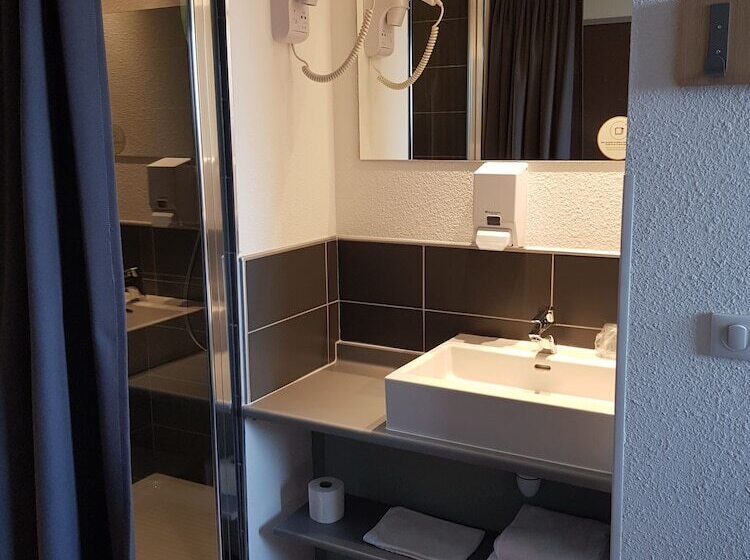 Номер Стандарт Трехместный, B&b Hotel Béthune Bruay La Buissière