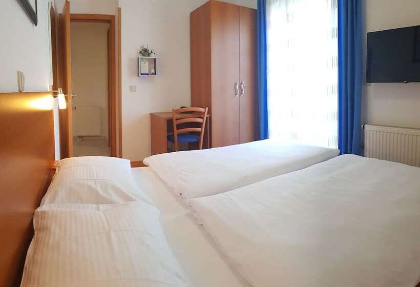 חדר משפחתי, Pansion Villa Bok