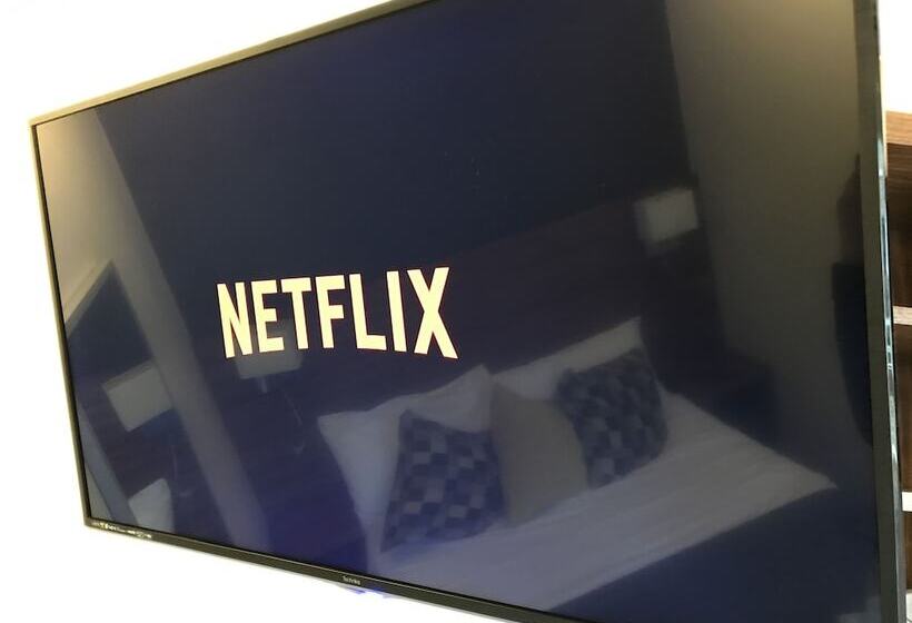 高级大房间, Chester