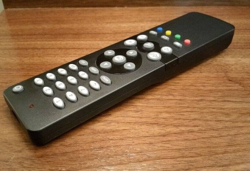 标准单人间, Chester