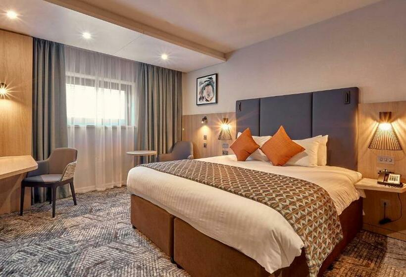 스탠다드 룸, Crowne Plaza Reading East