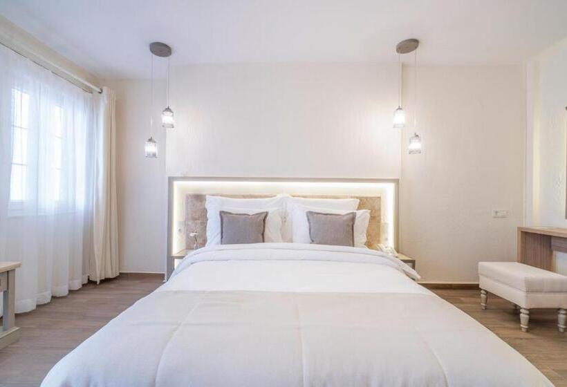 غرفة سوبيريور مطلّة علي البحر, Elementa Boutique Hotel   Adults Only