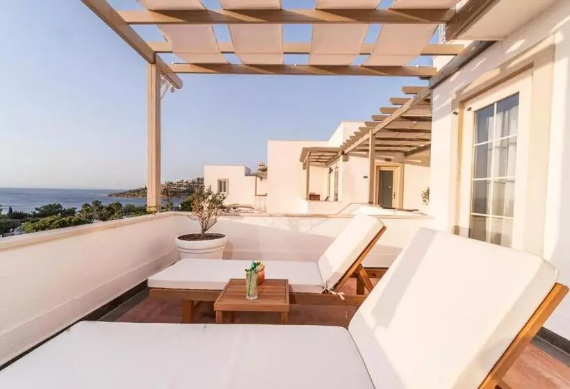سوییت جونیور با چشم‌انداز دریا, Elementa Boutique Hotel   Adults Only
