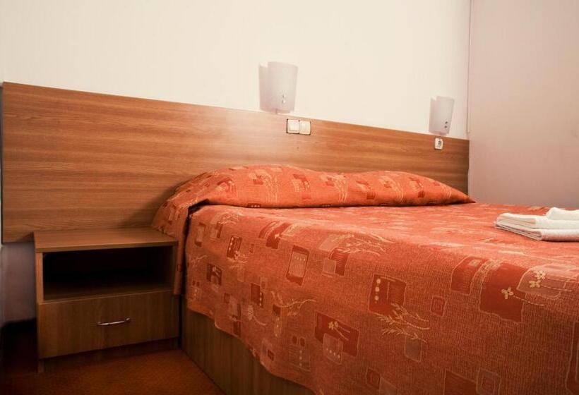 スタンダードシングルルーム, Est